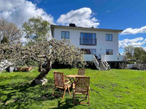 Spacious house close to nature and Stockholm City. Stockholm